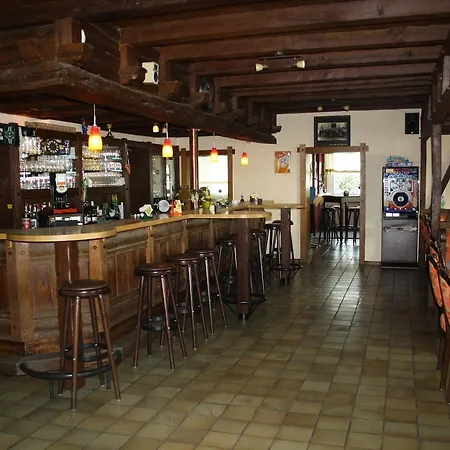 克莱尔旅馆 酒店